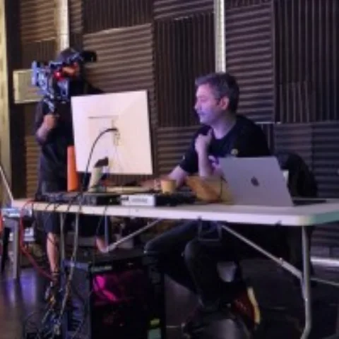 Lorenzo Larrouke — Instructor del programa Motion Design en Unreal Engine
